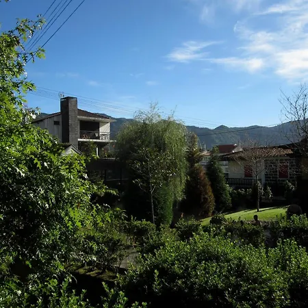 Haus Mit Moderner Ausstattung Und Veranda