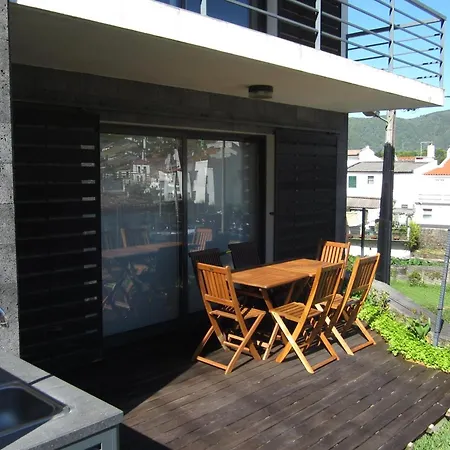 Haus Mit Moderner Ausstattung Und Veranda Vakantiehuis Furnas (Azores)